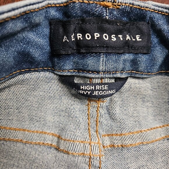 Aeropostale Jeans, Distressed, Size 00 - Picture 6 of 8